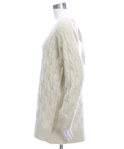 CLEAR BASIC（クリアベーシック）の「前後2wayベルトオープンケーブルニットトップス[大人 フェミニン 上品]≪AW新作≫（ニット/セーター・レディース・サックスブルー/アイボリー/グレー・F）」の11枚目の写真