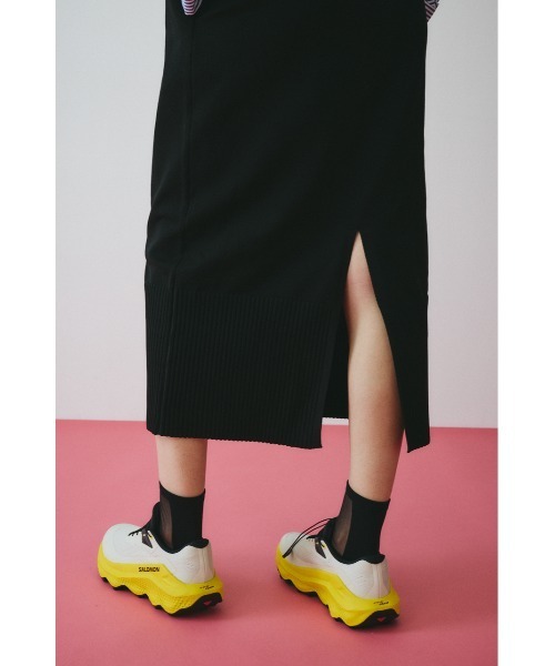 HeRIN.CYE(ヘリンドットサイ)の「Volume sleeve knit dress ボリュームスリーブニットドレス(ワンピース・レディース・ブラック/オフホワイト/ブルー・FREE)」の13枚目の写真