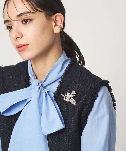 green label relaxing（グリーンレーベルリラクシング）の「リーフ＆フェイクパール ブローチ（ブローチ/コサージュ・レディース・ゴールド/シルバー・FREE）」の3枚目の写真