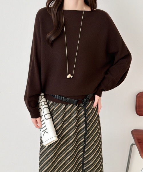 ABITOKYO（アビトーキョー）の「ドルマンニットプルオーバーセットアップ（セットアップ・レディース・モカ/ネイビー/ブラック・FREE）」の2枚目の写真