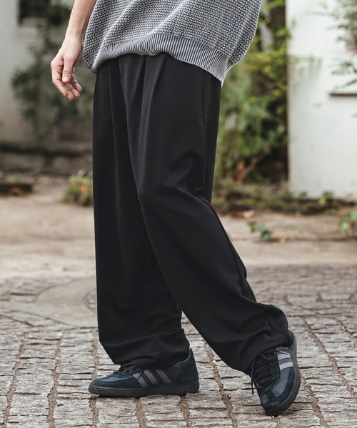 CAMBIO(カンビオ)の「mp14475- Ripple Wide Straight Pants ワイドストレートパンツ(S62326cmb)(その他パンツ・メンズ・ベージュ/チャコール/ブラック・L/M/S)」の2枚目の写真