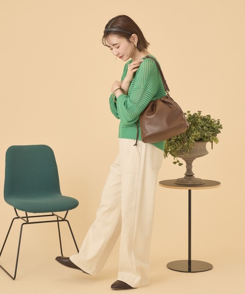 AMERICAN HOLIC(アメリカンホリック)の「【ZOZO限定】3WAY巾着ショルダーバッグ(ショルダーバッグ・レディース・ブラック/ブルー/グレイッシュベージュ/シルバー/ライトベージュ/ダークブラウン・FREE)」の8枚目の写真