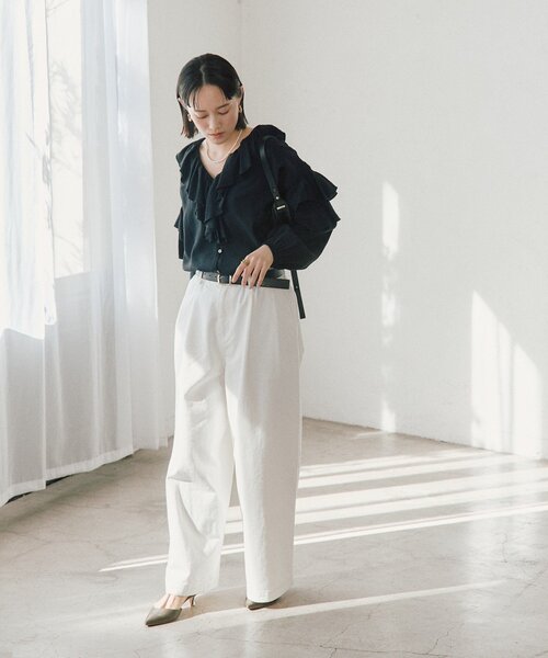 RIVE DROITE(リヴドロワ)の「【A・MONN(アモン)】ホワイトデニムパンツ(デニムパンツ・レディース・ホワイト・38/36)」の16枚目の写真