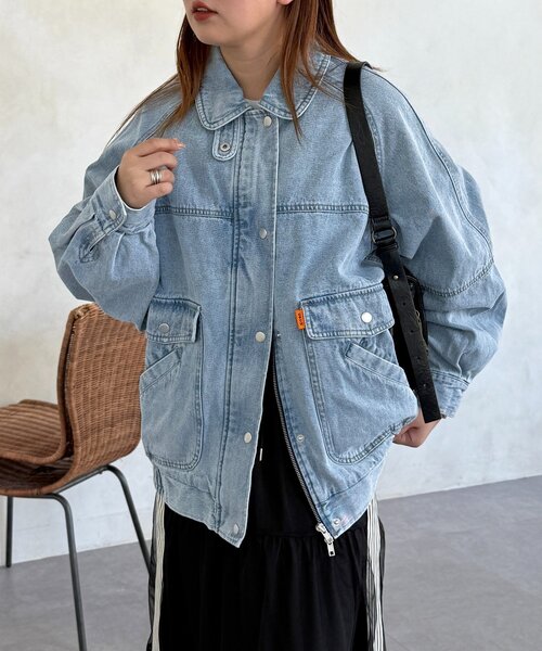 CPCM(シーピーシーエム)の「ラグランビッグデニムジャケット(ブルゾン・レディース・ブラック/ブルー/ネイビー・FREE)」の3枚目の写真