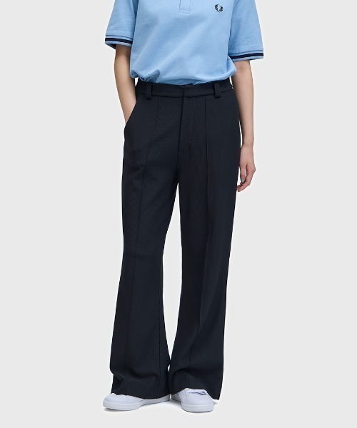 FRED PERRY(フレッドペリー)の「先行予約受付中/Rib Tricot Trousers/リブトリコットトラウザー(その他パンツ・レディース・ブラック・8/10)」の1枚目の写真