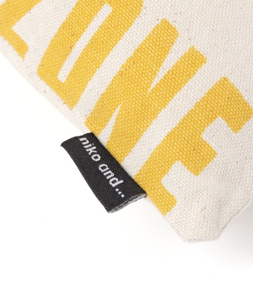 niko and...(ニコアンド)の「メッセージクッション(クッション/クッションカバー・レディース・ブルー/イエロー・0)」の6枚目の写真