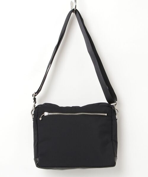 CRIMIE（クライミー）の「CRIMIE/クライミー/MILES OG 3LAYER SHOULDER BAG（ショルダーバッグ・メンズ・ブラック・F）」の2枚目の写真