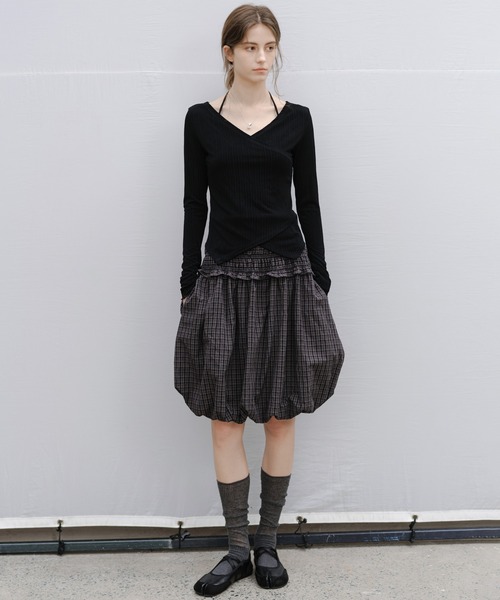 tageechita（タジチタ）の「【tageechita】ラップネック 長袖カットソー（Tシャツ/カットソー・レディース・ブラック/アイボリー・L/M/S）」の22枚目の写真