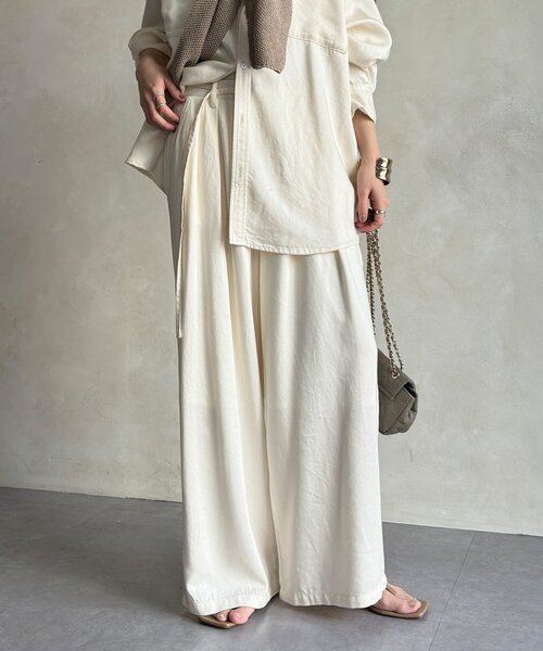 DouDou(ドゥドゥ)の「【セットアップ可能】リヨセルタックパンツ(その他パンツ・レディース・ライトグレー/ネイビー/オフホワイト・FREE/TM)」の1枚目の写真