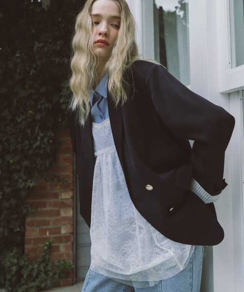 archives(アルシーヴ)の「金釦オーバーショルダーテーラードジャケット(テーラードジャケット・レディース・ネイビー/ベージュ・MEDIUM)」の6枚目の写真