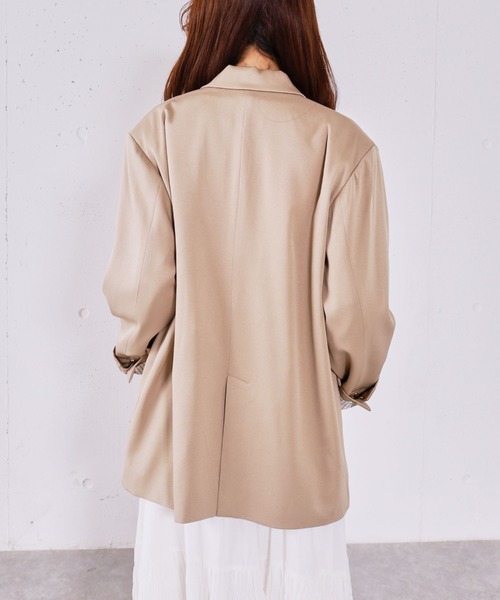 archives(アルシーヴ)の「金釦オーバーショルダーテーラードジャケット(テーラードジャケット・レディース・ネイビー/ベージュ・MEDIUM)」の20枚目の写真