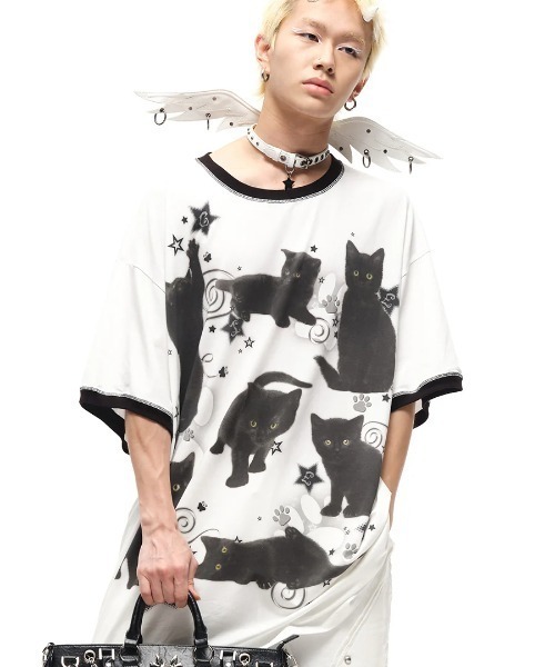 L.H.P(エルエイチピー)の「CFIERCE/フィアス/MAGIC KITTY OVERSIZED T-SHIRTS(Tシャツ/カットソー・レディース・ホワイト・S/M)」の6枚目の写真