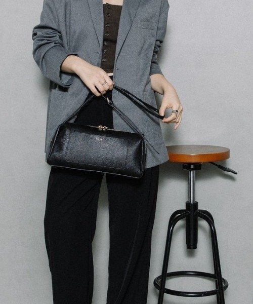 Beau're(ヴュレ)の「【BEAURE/ビュレ】スリム ロング ショルダー(ショルダーバッグ・レディース・ベージュ系/シルバー/ブラック・FREE)」の22枚目の写真