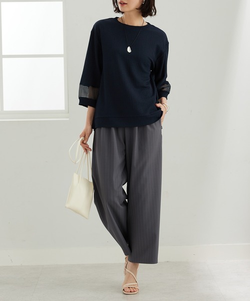 BELLUNA PLUS(ベルーナ)の「ジャカード素材袖メッシュプルオーバー(Tシャツ/カットソー・レディース・チャコール/ネイビー/ペールイエロー/ワイン・X-LARGE/MEDIUM/LARGE)」の8枚目の写真