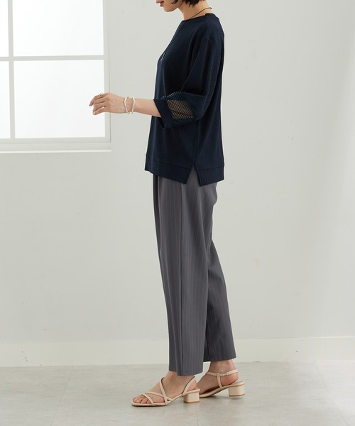 BELLUNA PLUS(ベルーナ)の「ジャカード素材袖メッシュプルオーバー(Tシャツ/カットソー・レディース・チャコール/ネイビー/ペールイエロー/ワイン・X-LARGE/MEDIUM/LARGE)」の10枚目の写真