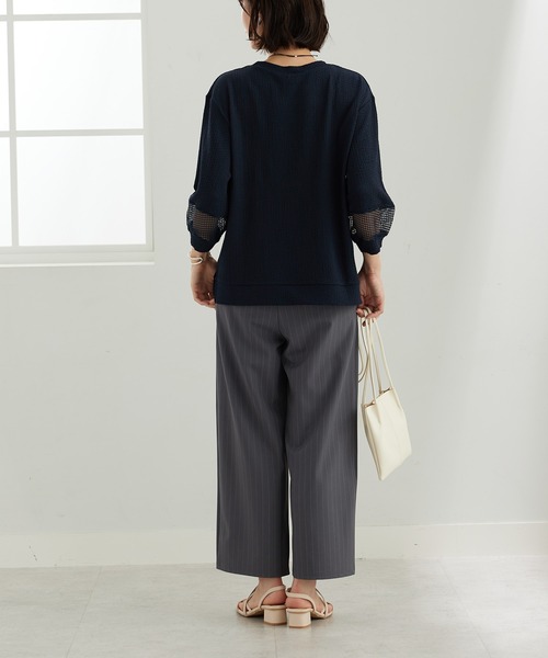 BELLUNA PLUS(ベルーナ)の「ジャカード素材袖メッシュプルオーバー(Tシャツ/カットソー・レディース・チャコール/ネイビー/ペールイエロー/ワイン・X-LARGE/MEDIUM/LARGE)」の11枚目の写真