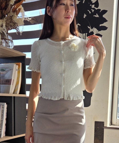 tolene(トレネ)の「大人ガーリー!バラモチーフ×メローフリル サマーニットカーディガン トップス(ニット/セーター・レディース・ホワイト/グリーン/ライトピンク/ライトブルー/イエロー・FREE)」の9枚目の写真