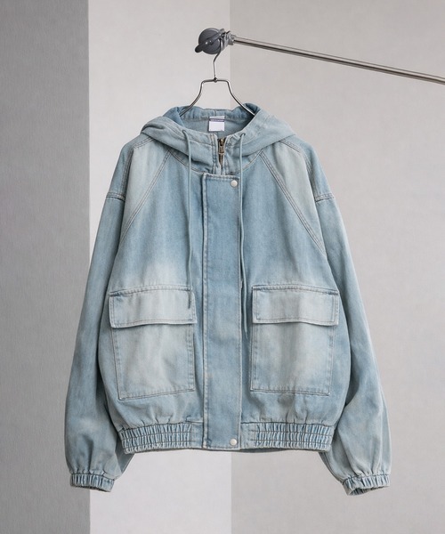 CALIFORNIA OUTFITTERS(カリフォルニア アウトフィッターズ)の「2D8 VINTAGE FADE DENIM HOOD BLOUSON(デニムジャケット・メンズ・ライトブルー/チャコール・FREE)」の4枚目の写真