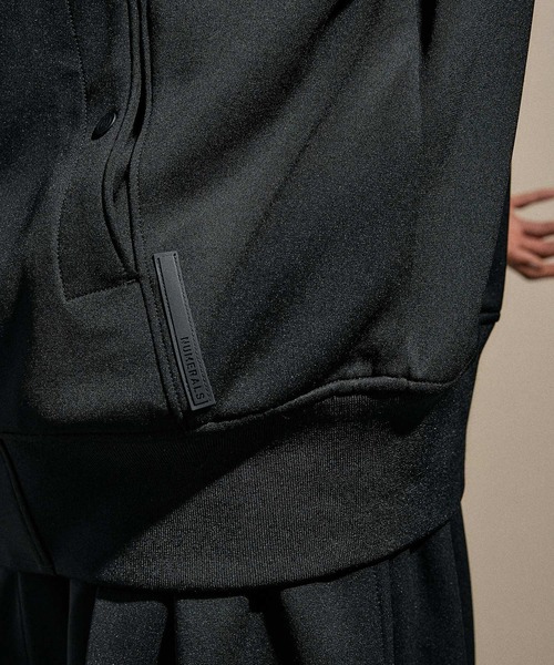 niko and...（ニコアンド）の「[NUMERALS]SOFT STADIUM BLOUSON（ブルゾン・メンズ・グレー/ブラック・MEDIUM/LARGE）」の13枚目の写真