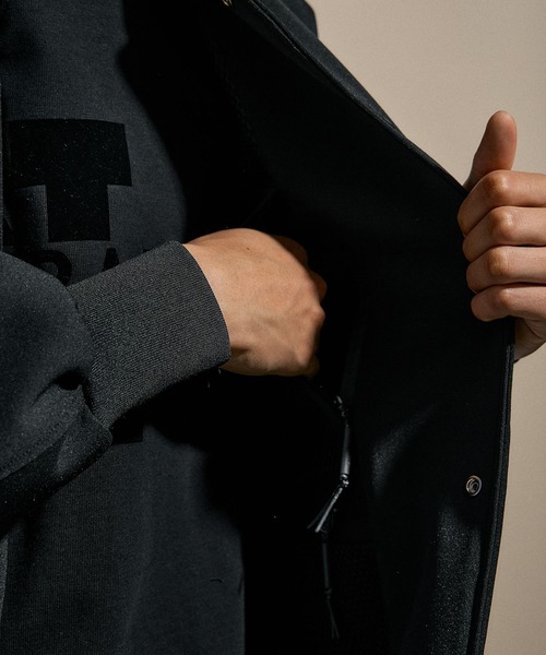 niko and...（ニコアンド）の「[NUMERALS]SOFT STADIUM BLOUSON（ブルゾン・メンズ・グレー/ブラック・MEDIUM/LARGE）」の15枚目の写真