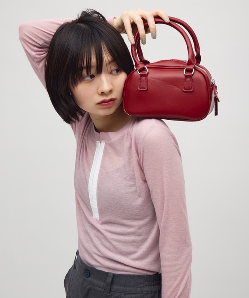 TONER(トナー)の「ラウンドミニバッグ/ロゴプレート付き(ショルダーバッグ・レディース・レッド/ブラウン/ブラック・FREE)」の20枚目の写真