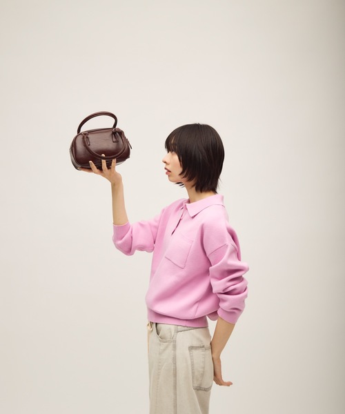 TONER(トナー)の「ラウンドミニバッグ/ロゴプレート付き(ショルダーバッグ・レディース・レッド/ブラウン/ブラック・FREE)」の9枚目の写真