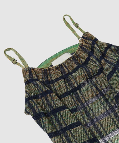 TAN(タン)の「LAYERED TEXTURE KNIT DRESS(ワンピース・レディース・グリーン・FREE)」の4枚目の写真