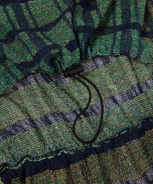 TAN(タン)の「LAYERED TEXTURE KNIT DRESS(ワンピース・レディース・グリーン・FREE)」の6枚目の写真