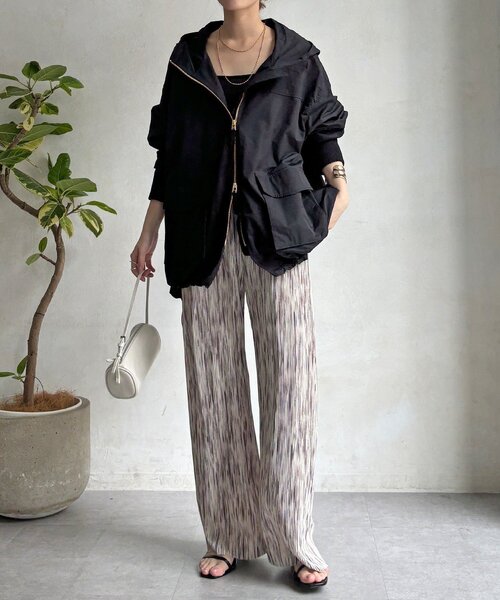 DouDou（ドゥドゥ）の「【WEB限定】アコーディオン楊柳イージーパンツ（その他パンツ・レディース・アイボリー/モカ/グレー・FREE）」の4枚目の写真