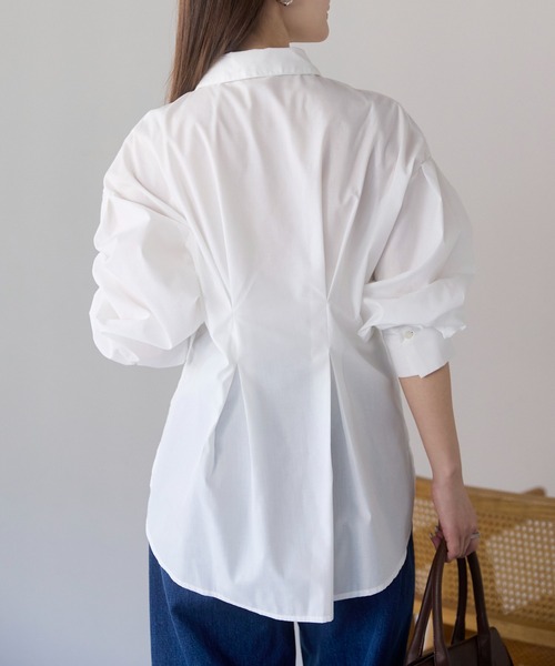 PREFERIR（プレフェリール）の「ウエストタックオーバーサイズシャツブラウス （ストライプ/無地/体型カバー／ボリューム袖／ヒップ丈）（シャツ/ブラウス・レディース・ブルー/サックスブルー/ホワイト/ベージュ・FREE）」の22枚目の写真