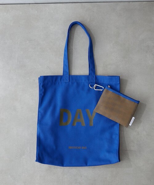 BIRTHDAY BAR（バースデイバー）の「メッシュポーチ付きキャンバスロゴスクエアトートバッグ（トートバッグ・レディース・グリーン/ブラック/アイボリー/ブルー・0）」の14枚目の写真