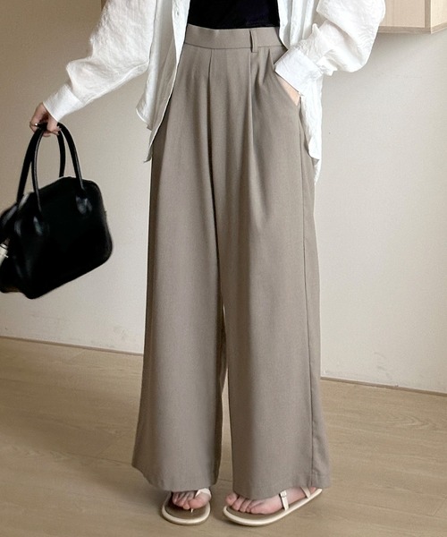 DAY CLOSET(デイ クローゼット)の「【縦ライン強調/ストンと落ち感シルエット】フロントタック リネン ワイドパンツ レディース(その他パンツ・レディース・ブラック/カーキ/アイボリー/モカ・S/M/L)」の3枚目の写真