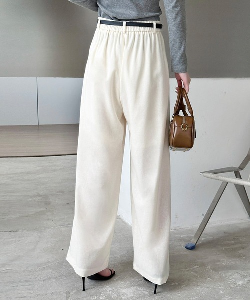 DAY CLOSET(デイ クローゼット)の「【縦ライン強調/ストンと落ち感シルエット】フロントタック リネン ワイドパンツ レディース(その他パンツ・レディース・ブラック/カーキ/アイボリー/モカ・S/M/L)」の7枚目の写真