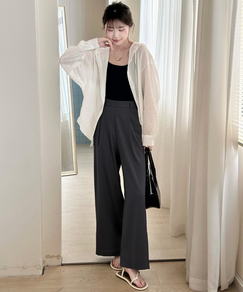 DAY CLOSET(デイ クローゼット)の「【縦ライン強調/ストンと落ち感シルエット】フロントタック リネン ワイドパンツ レディース(その他パンツ・レディース・ブラック/カーキ/アイボリー/モカ・S/M/L)」の14枚目の写真