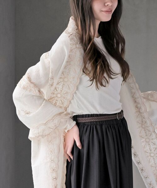 rps(アールピーエス)の「刺繍大判ストール(ストール/ショール・レディース・ミント/イエロー/アイボリー/ブルー・フリー)」の11枚目の写真