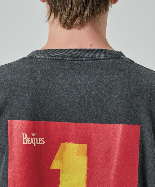 STUDIOUS（ステュディオス）の「【STUDIOUS】BEATLES×STUDIOUS ザ・ビートルズ1 TEE（Tシャツ/カットソー・メンズ・ダークグレー/オフホワイト・M/L/XL/XXL）」の5枚目の写真