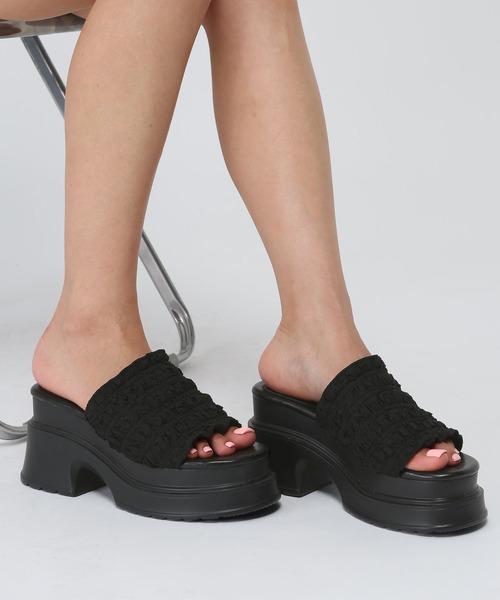 3.3 Field Trip (3.3フィールドトリップ)の「3.3 Field Trip/ギャザー厚底サンダル(サンダル・レディース・アイボリー/ブラック・SMALL/MEDIUM/LARGE)」の10枚目の写真