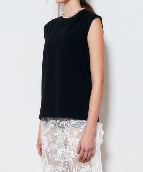 LE CIEL BLEU（ルシェルブルー）の「"LE"スリーブレスTシャツ / "LE" Sleeveless T-shirt（Tシャツ/カットソー・レディース・オフホワイト/ブラック・36）」の7枚目の写真