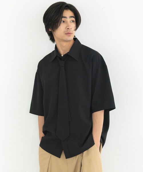 CRAFT STANDARD BOUTIQUE(クラフトスタンダードブティック)の「タイ付き半袖シャツ(シャツ/ブラウス・メンズ・ブラック/グレー・L/M)」の4枚目の写真