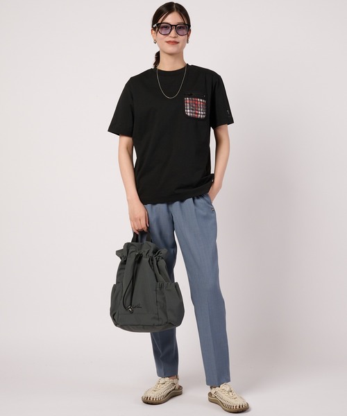Arnold Palmer(アーノルドパーマー)の「タウン&レジャー シェア ポケットメッシュ Tシャツ(Tシャツ/カットソー・レディース・ブラック/ライトグリーン/ホワイト・XS/L/M/S/LL)」の9枚目の写真