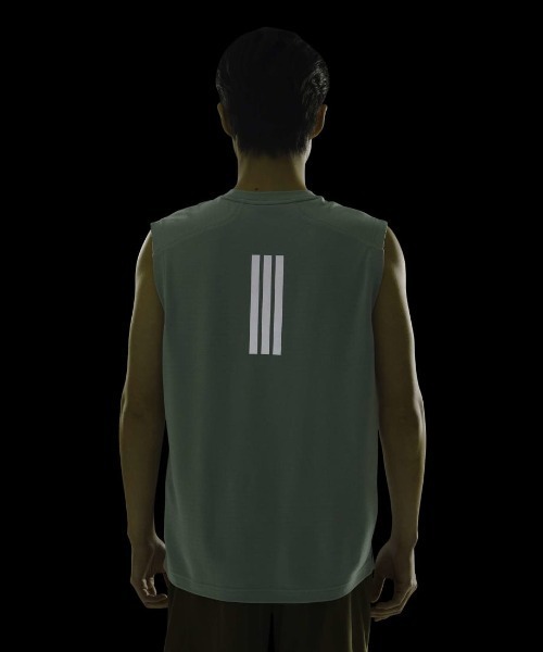 adidas（アディダス）の「アディダス adidas クール タッチ レギュラーフィット ステルス スリーバー ノースリーブ Tシャツ（Tシャツ/カットソー・メンズ・ブラック/ブルー/グリーン・S/M/L/LL/3L）」の13枚目の写真