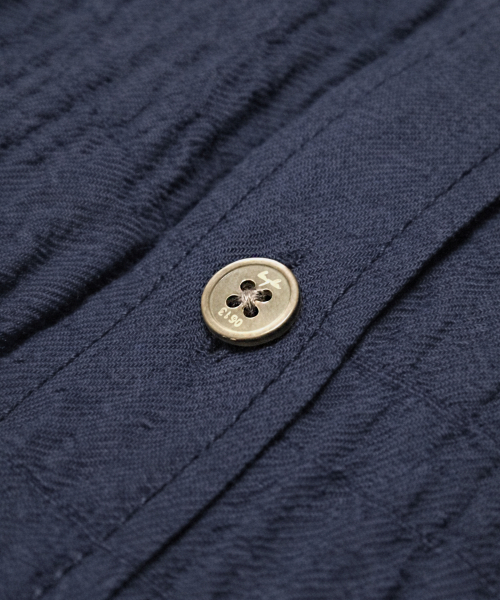 Diamond Layla(ダイアモンドレイラ)の「UV North Blue Overshirt S189(シャツ/ブラウス・レディース・ダークネイビー・XX-LARGE/X-LARGE/LARGE/MEDIUM)」の6枚目の写真