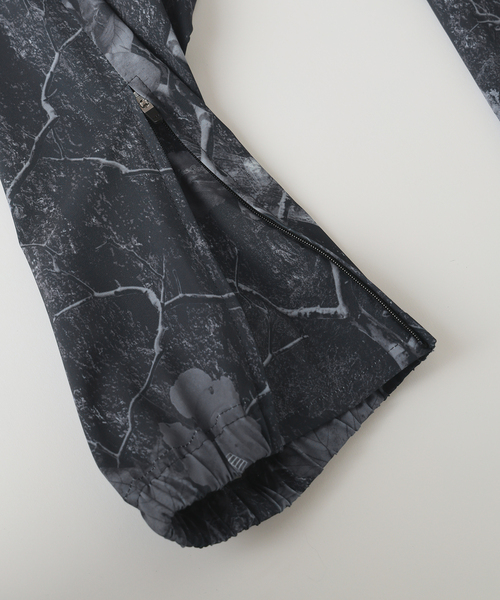 EDIFICE（エディフィス）の「CLUBHAUS / Dynamic Range (クラブハウス) Warm UP パンツ（その他パンツ・メンズ・ブラック/チャコールグレー・MEDIUM/LARGE/X-LARGE）」の17枚目の写真