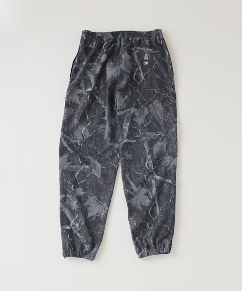 EDIFICE（エディフィス）の「CLUBHAUS / Dynamic Range (クラブハウス) Warm UP パンツ（その他パンツ・メンズ・ブラック/チャコールグレー・MEDIUM/LARGE/X-LARGE）」の21枚目の写真