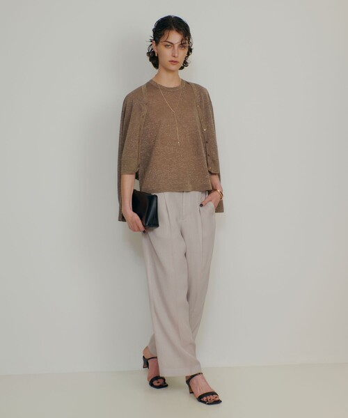qualite(カリテ)の「【昨年大人気アイテム!新色追加】ラメニットカーディガン シアー 春服 夏服 オフィスカジュアル 羽織り(カーディガン/ボレロ・レディース・チャコールグレー/シルバー/その他/ブラウン・フリー)」の6枚目の写真