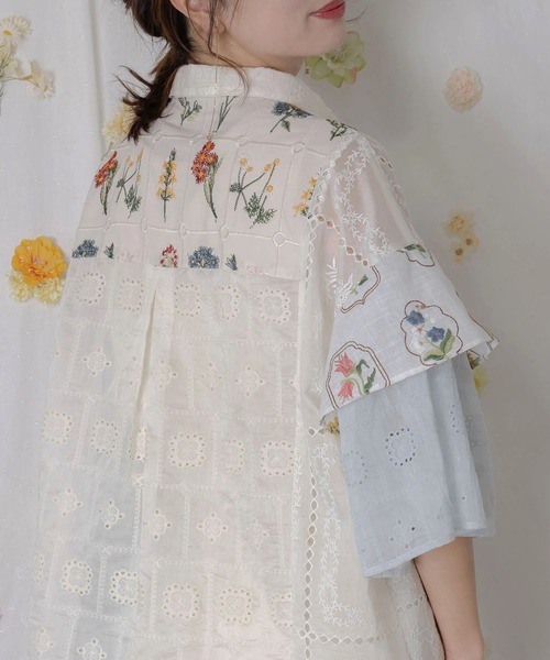 ScoLar(スカラー)の「ScoLar/スカラー レース刺繍パッチワークシャツ(シャツ/ブラウス・レディース・ブラック/ホワイト・FREE)」の4枚目の写真