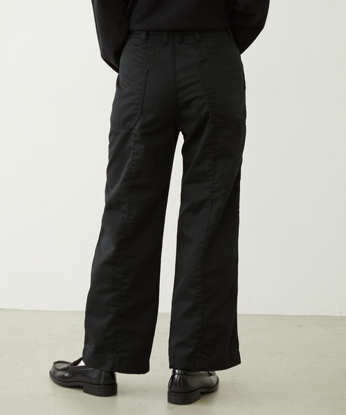 MILKFED.（ミルクフェド）の「BIG BACK POCKET WORK PANTS（その他パンツ・レディース・ブラウン/ベージュ/ブラック・M/S）」の21枚目の写真