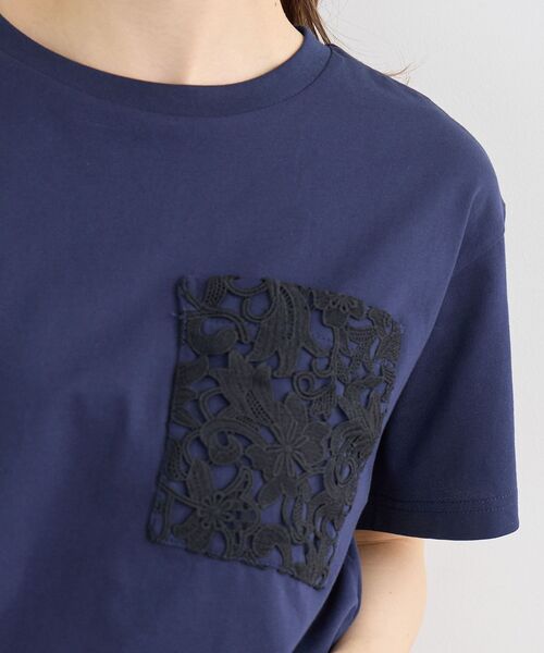 le.coeur blanc(ルクールブラン)の「レースポケットデザインTシャツ(Tシャツ/カットソー・レディース・ネイビー/オフホワイト・38)」の11枚目の写真