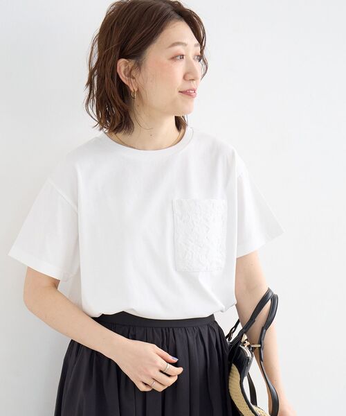 le.coeur blanc(ルクールブラン)の「レースポケットデザインTシャツ(Tシャツ/カットソー・レディース・ネイビー/オフホワイト・38)」の21枚目の写真