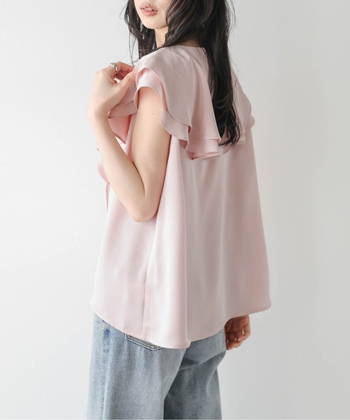 AMELY(エミリー)の「サテン調 ラッフルフリルブラウス(シャツ/ブラウス・レディース・ピンク/ホワイト/ブラック・フリー)」の5枚目の写真